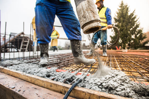 Best Concrete Pool Decks in Azusa, CA